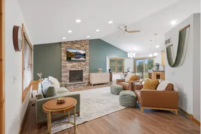 1647 Valley Quail Drive, River Falls, WI 54022 - Photo 10