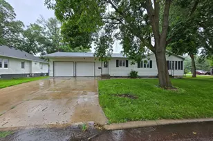 305 W 3rd St, Winthrop, MN 55396 - Photo 1