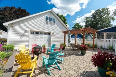 1261 Eleanor Avenue, Saint Paul, MN 55116 - Photo 1