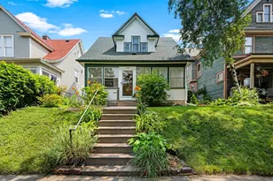 726 Queen Ave N, Minneapolis, MN 55411 - Photo 1