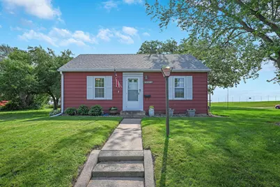 5853 28th Avenue S, Minneapolis, MN 55417 - Photo 1