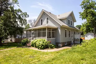 311 N Fremont St, River Falls, WI 54022 - Photo 1