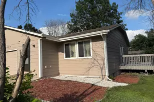 8208 Halifax Ct N, Brooklyn Park, MN 55443 - Photo 4