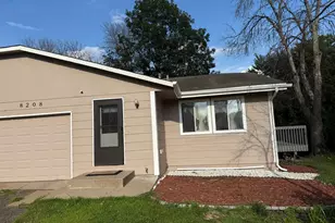 8208 Halifax Ct N, Brooklyn Park, MN 55443 - Photo 2