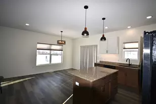 516 Washington St SE, Warroad, MN 56763 - Photo 10