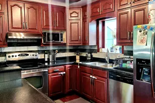 306 Parkview Curv, Zumbrota, MN 55992 - Photo 4