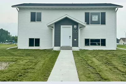 503 McKinley Street SE, Warroad, MN 56763 - Photo 1
