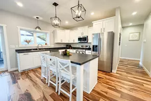 24718 W Elbow Rd, Pelican Rapids, MN 56572 - Photo 4