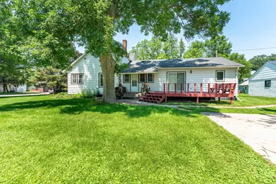 17 2nd Avenue NW, Elbow Lake, MN 56531 - Photo 1