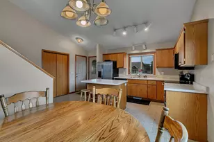 409 Highlands Dr, Albany, MN 56307 - Photo 4