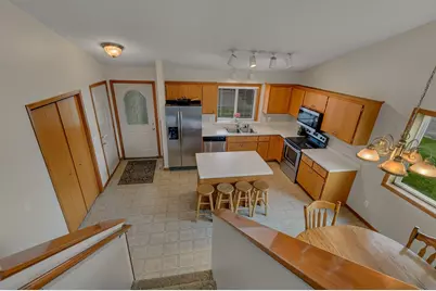 409 Highlands Drive, Albany, MN 56307 - Photo 2