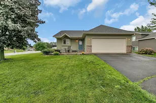 409 Highlands Dr, Albany, MN 56307 - Photo 1
