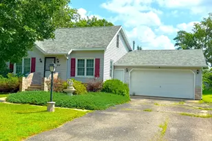 212 6th St NE, Long Prairie, MN 56347 - Photo 1