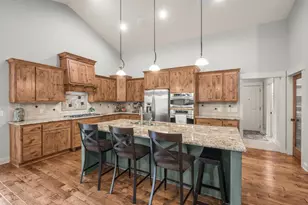 10009 Holloway Farms Rd, Greenfield, MN 55357 - Photo 2