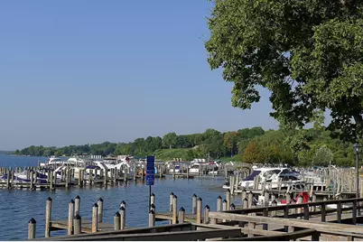 148 Ridgeview Lane E, Wayzata, MN 55391 - Photo 18