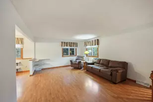 110 Vine St, Monticello, MN 55362 - Photo 10