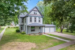 202 Cedar St, Pepin, WI 54759 - Photo 1