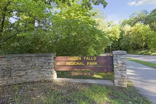 956 Mississippi River Blvd S, Saint Paul, MN 55116 - Photo 58