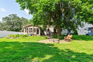 1633 Massee St, Albert Lea, MN 56007 - Photo 8