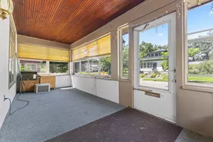 1104 24th Ave NE, Minneapolis, MN 55418 - Photo 2