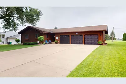 2017 Highland Avenue, Albert Lea, MN 56007 - Photo 1