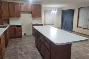 302 3rd St W, Hastings, MN 55033 - Photo 1