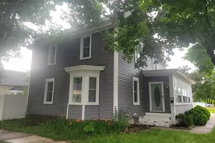 302 3rd St W, Hastings, MN 55033 - Photo 4