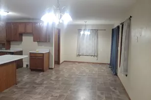 302 3rd St W, Hastings, MN 55033 - Photo 2