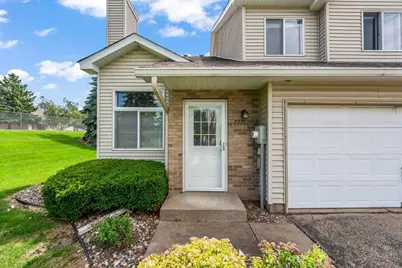 7771 Hemingway Avenue S, Cottage Grove, MN 55016 - Photo 1