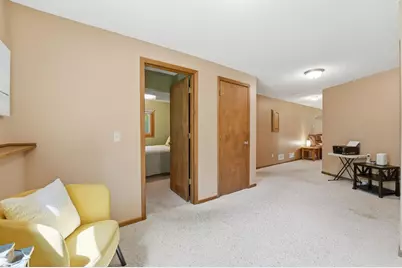 783 Bur Oak Court, Vadnais Heights, MN 55127 - Photo 34