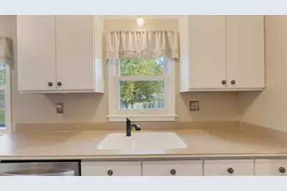 9149 Queen Avenue S, Bloomington, MN 55431 - Photo 18