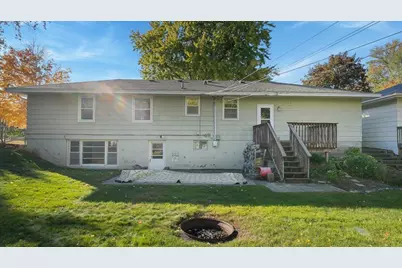 9149 Queen Avenue S, Bloomington, MN 55431 - Photo 4