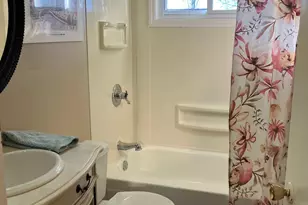 9149 Queen Ave S, Bloomington, MN 55431 - Photo 20