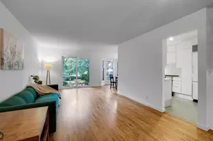 1932 Dupont Ave S, Minneapolis, MN 55403 - Photo 2