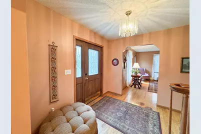 301 4th Avenue SE, Pelican Rapids, MN 56572 - Photo 2