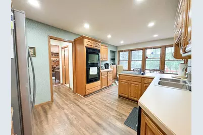 301 4th Avenue SE, Pelican Rapids, MN 56572 - Photo 10