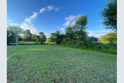 900 6th Avenue NE, Little Falls, MN 56345 - Photo 2
