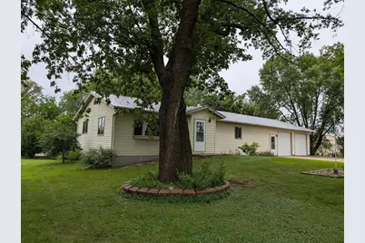 175 E 4th Street, Cottonwood, MN 56229 - Photo 1