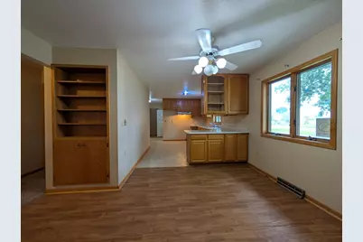 175 E 4th Street, Cottonwood, MN 56229 - Photo 2