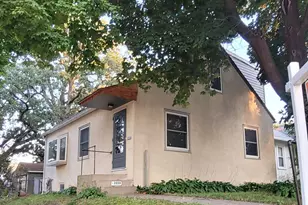 2559 NE McKinley St, Minneapolis, MN 55418 - Photo 1