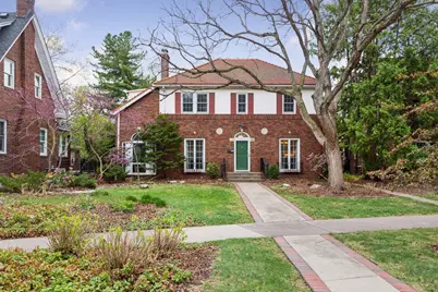 26 Mississippi River Boulevard N, Saint Paul, MN 55104 - Photo 1