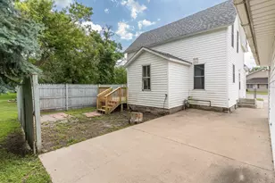 218 E Main St, Cyrus, MN 56323 - Photo 12
