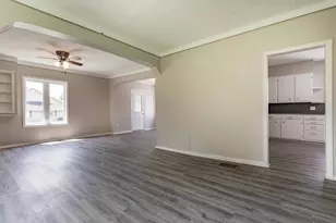 218 E Main St, Cyrus, MN 56323 - Photo 26