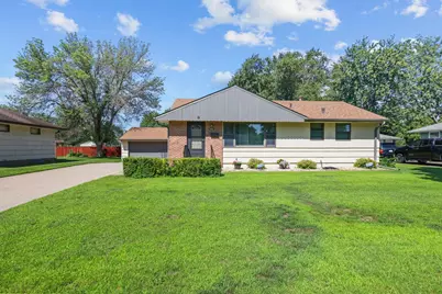 5913 Zenith Avenue N, Brooklyn Center, MN 55429 - Photo 1