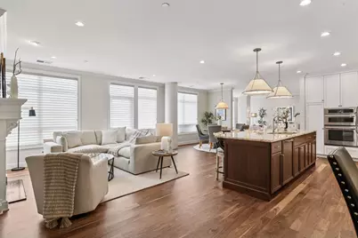 875 Lake Street N #318, Wayzata, MN 55391 - Photo 10