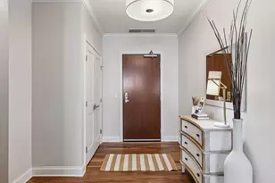 875 Lake St N, Wayzata, MN 55391 - Photo 6