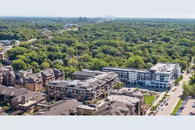 875 Lake Street N #318, Wayzata, MN 55391 - Photo 2