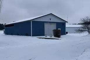 568 N Midway Rd, Menomonie, WI 54751 - Photo 4