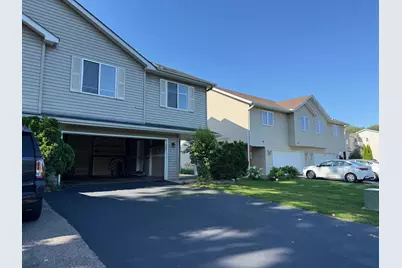 874 Wescott Square, Eagan, MN 55123 - Photo 1