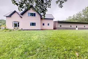 W25757 Bear Coulee Rd, Trempealeau, WI 54661 - Photo 66